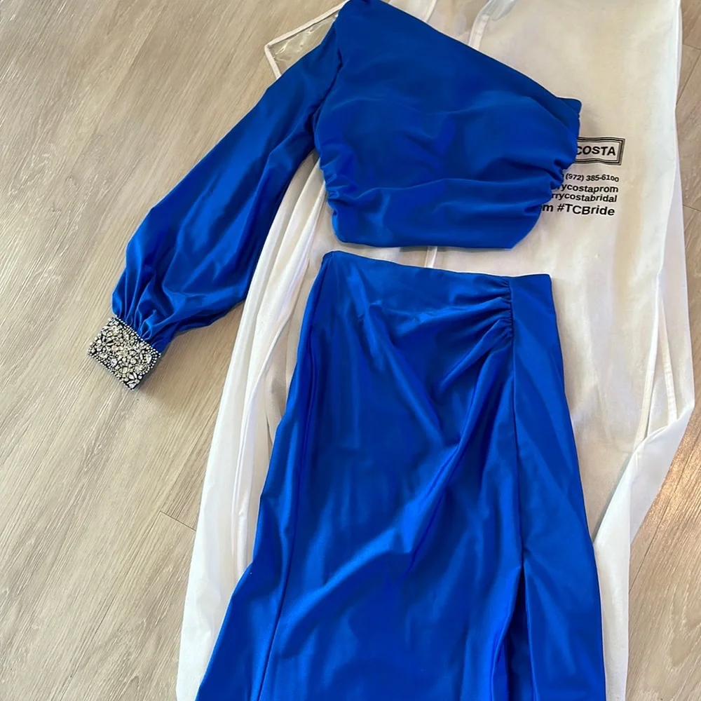 Sherri Hill 2 piece prom dress. Size 00 - Picture 1 of 12